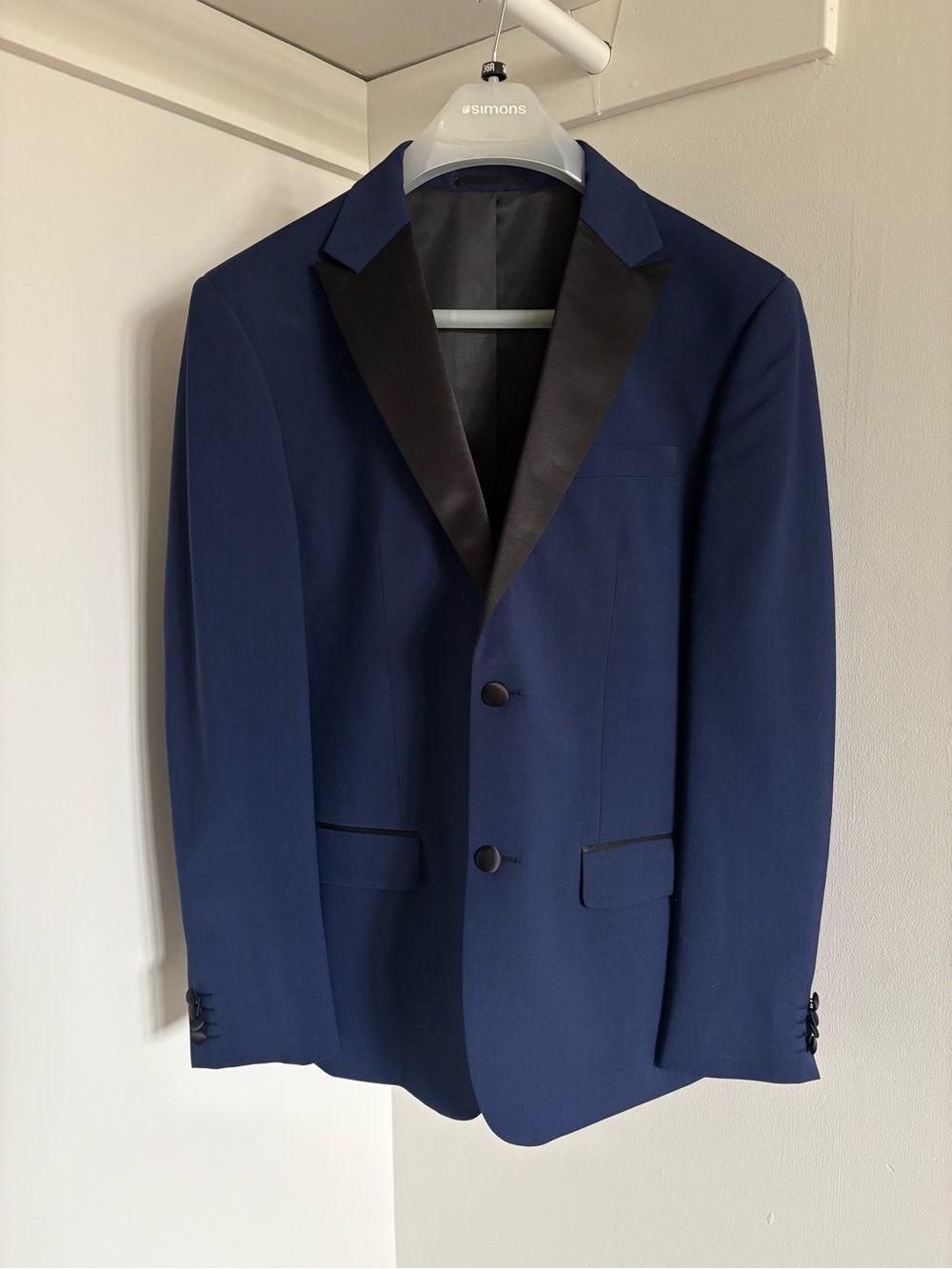 Simons Navy and Black Satin-Lapel Tuxedo Jacket